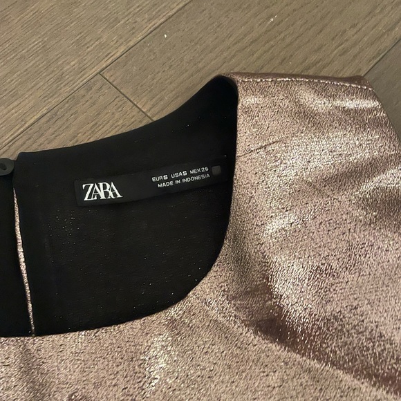 Zara Shimmery Ruffled Top - Picture 7 of 8